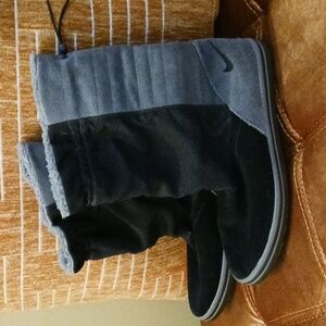 Nike Anthracite Slouchy Boot